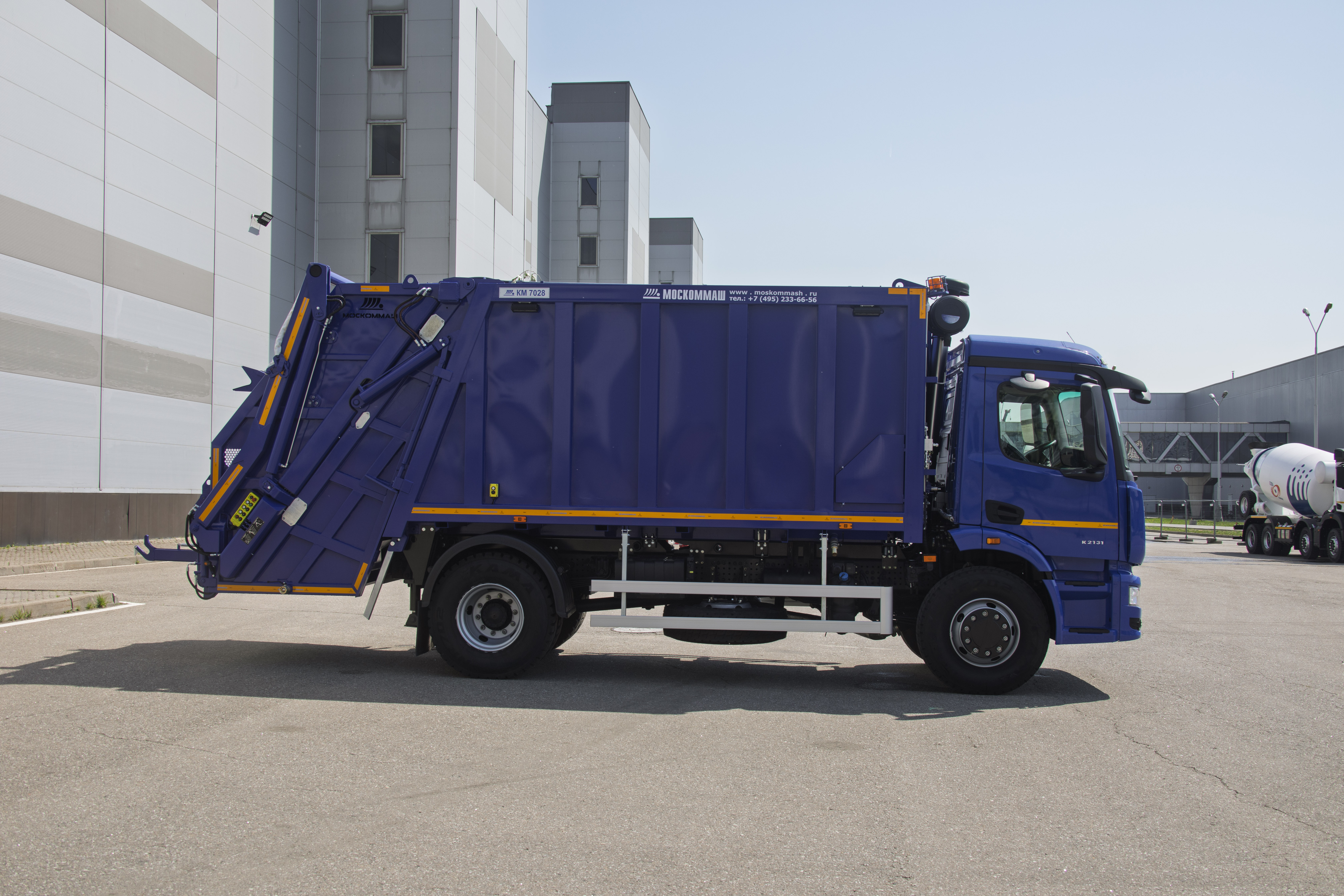 Мусоровоз на шасси KAMAZ-63934 (4Х2)